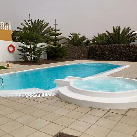 Vistamalpei Semesterbostad Cotillo